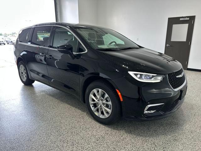 2025 Chrysler Pacifica PACIFICA SELECT AWD 2025 Chrysler Pacifica PACIFICA SELECT AWD