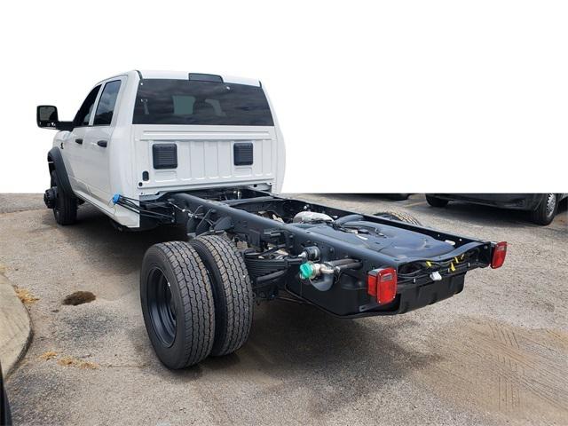 2025 RAM Ram 5500 Chassis Cab RAM 5500 TRADESMAN CHASSIS CREW CAB 4X4 60 CA