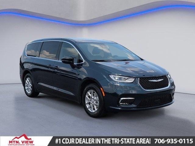 2025 Chrysler Pacifica PACIFICA SELECT