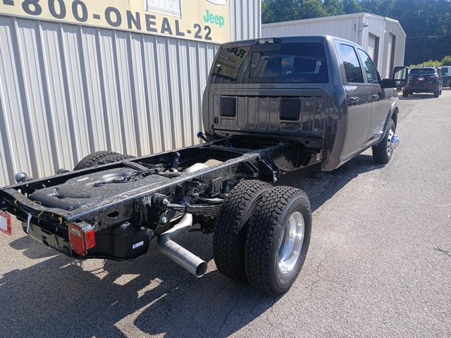 2025 RAM Ram 3500 Chassis Cab RAM 3500 BIG HORN CREW CAB CHASSIS 4X4 60 CA