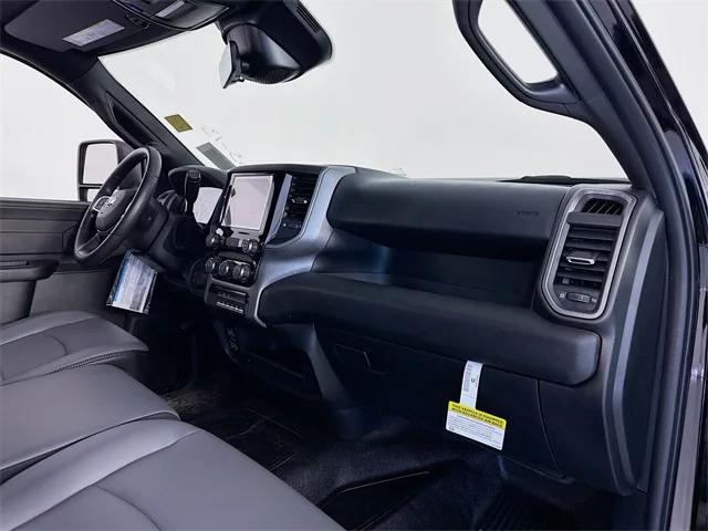 2025 Ram 3500 Tradesman/Big Horn