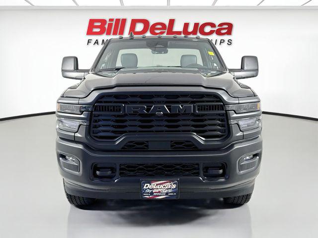 2025 RAM 3500 Chassis RAM 3500 TRADESMAN CHASSIS REGULAR CAB 4X4 60 CA