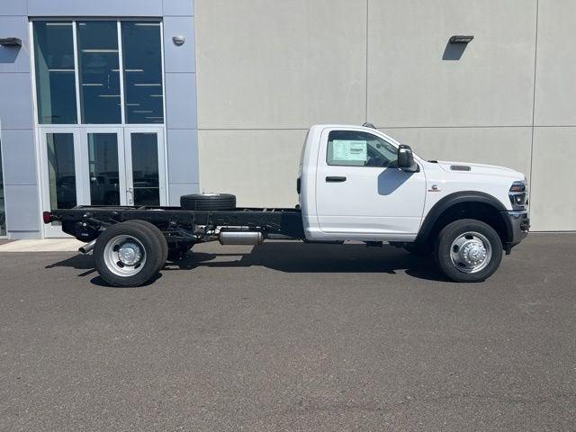 2025 RAM Ram 5500 Chassis Cab RAM 5500 TRADESMAN CHASSIS REGULAR CAB 4X4 84 CA 2025 RAM Ram 5500 Chassis Cab RAM 5500 TRADESMAN CHASSIS REGULAR CAB 4X4 84 CA