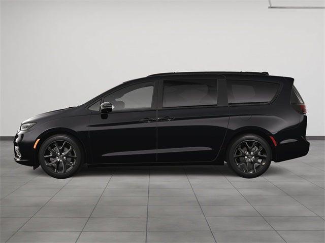2025 Chrysler Pacifica PACIFICA LIMITED
