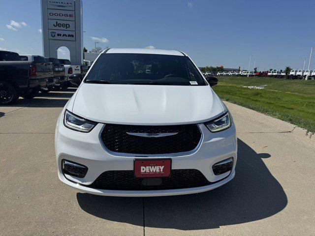 2025 Chrysler Pacifica PACIFICA SELECT