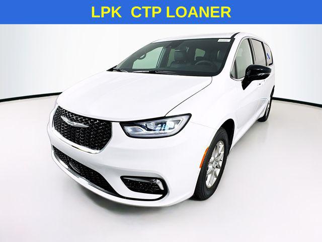 2025 Chrysler Pacifica PACIFICA SELECT