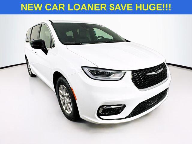 2025 Chrysler Pacifica PACIFICA SELECT