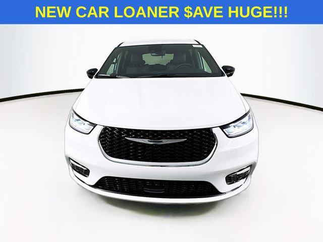 2025 Chrysler Pacifica PACIFICA SELECT