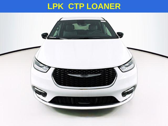 2025 Chrysler Pacifica PACIFICA SELECT