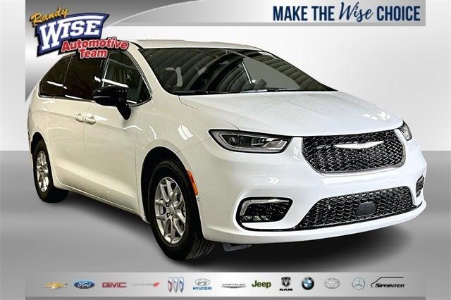 2025 Chrysler Pacifica PACIFICA SELECT