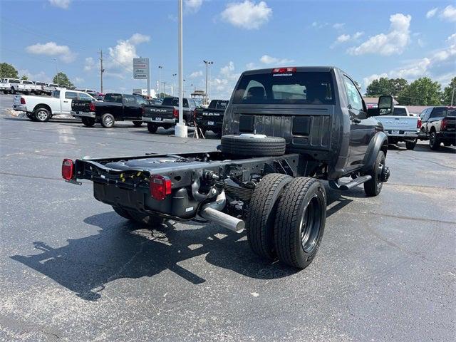 2025 RAM Ram 5500 Chassis Cab RAM 5500 TRADESMAN CHASSIS REGULAR CAB 4X4 60 CA