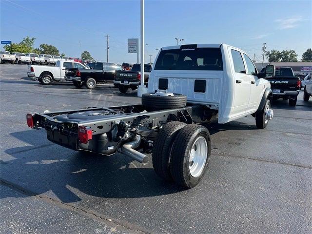 2025 RAM Ram 5500 Chassis Cab RAM 5500 TRADESMAN CHASSIS CREW CAB 4X4 60 CA