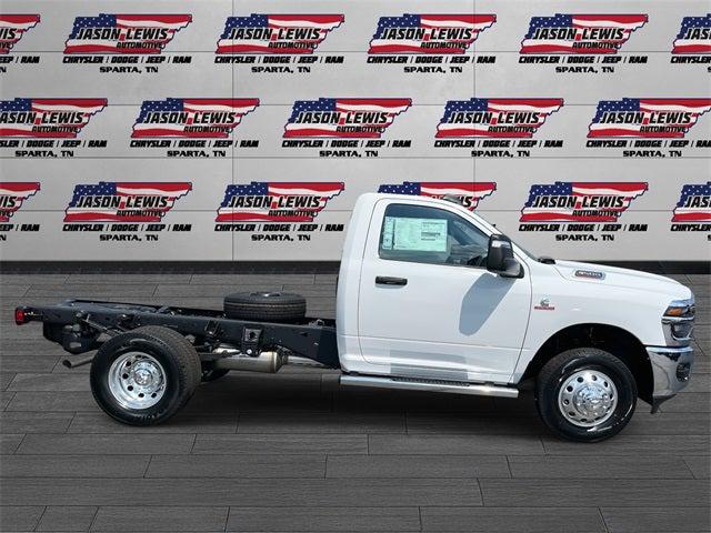 2025 RAM Ram 3500 Chassis Cab RAM 3500 TRADESMAN CHASSIS REGULAR CAB 4X4 60 CA