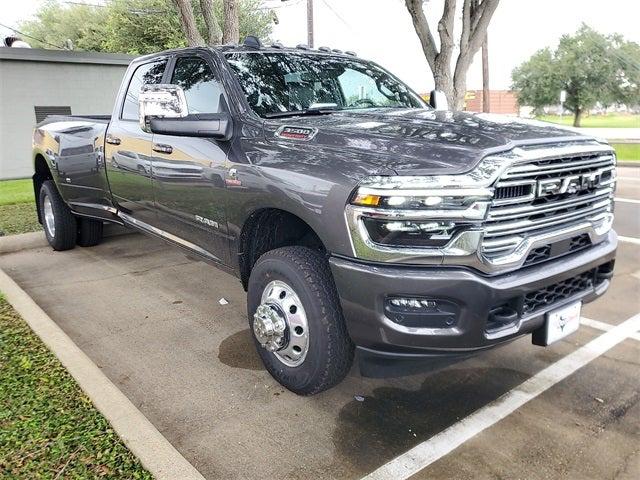 2025 RAM Ram 3500 RAM 3500 LARAMIE CREW CAB 4X4 8 BOX