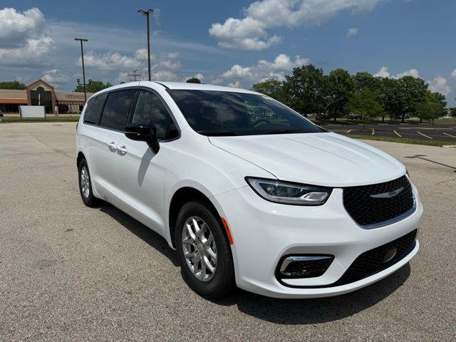 2025 Chrysler Pacifica PACIFICA SELECT