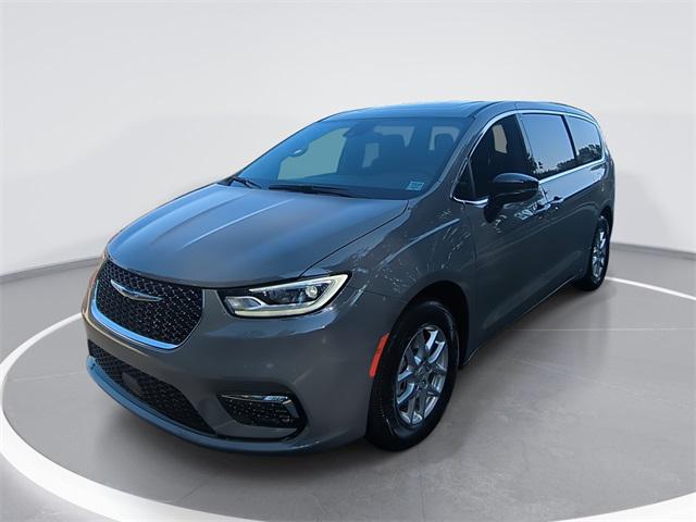 2025 Chrysler Pacifica PACIFICA SELECT
