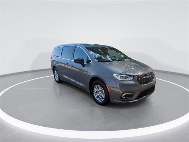 2025 Chrysler Pacifica PACIFICA SELECT