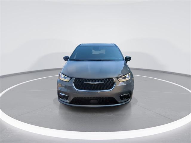 2025 Chrysler Pacifica PACIFICA SELECT