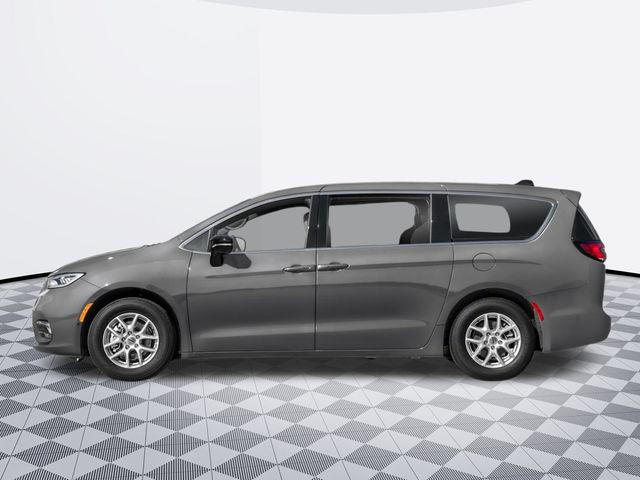 2025 Chrysler Pacifica PACIFICA SELECT