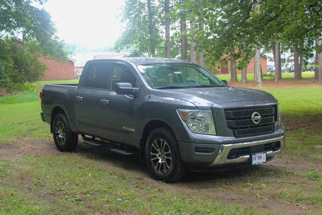 2021 Nissan TITAN Crew Cab SV 4x4 2021 Nissan TITAN Crew Cab SV 4x4
