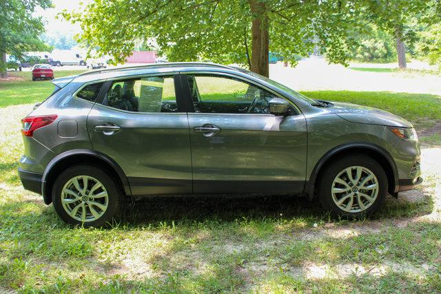 2022 Nissan Rogue Sport SV FWD Xtronic CVT