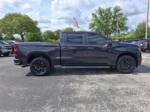 2022 Chevrolet Silverado 1500 2WD Crew Cab Short Bed Custom