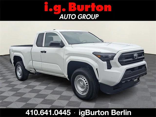 2025 Toyota Tacoma SR 2WD
