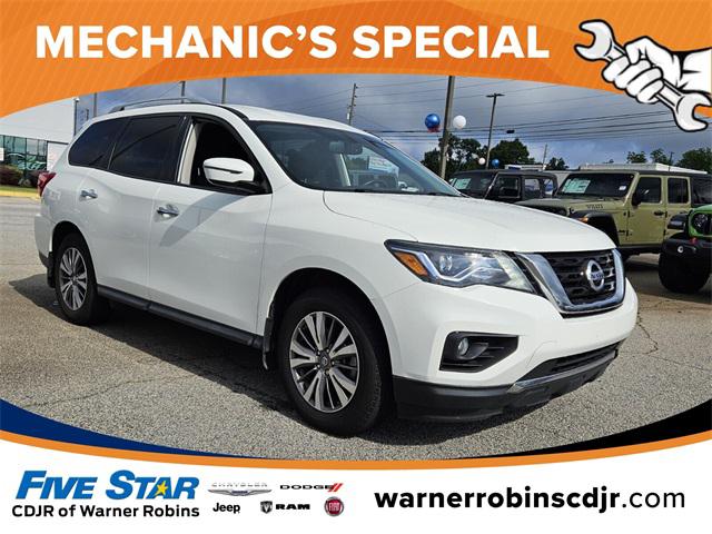 2018 Nissan Pathfinder SV