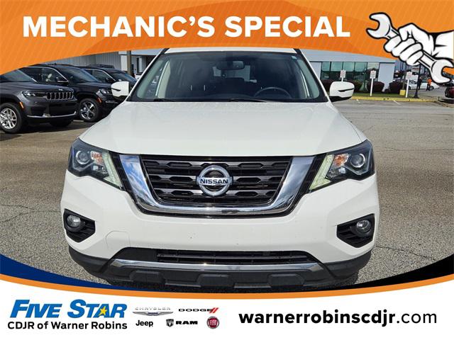 2018 Nissan Pathfinder SV