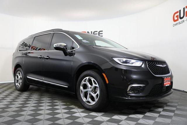 2023 Chrysler Pacifica Limited AWD