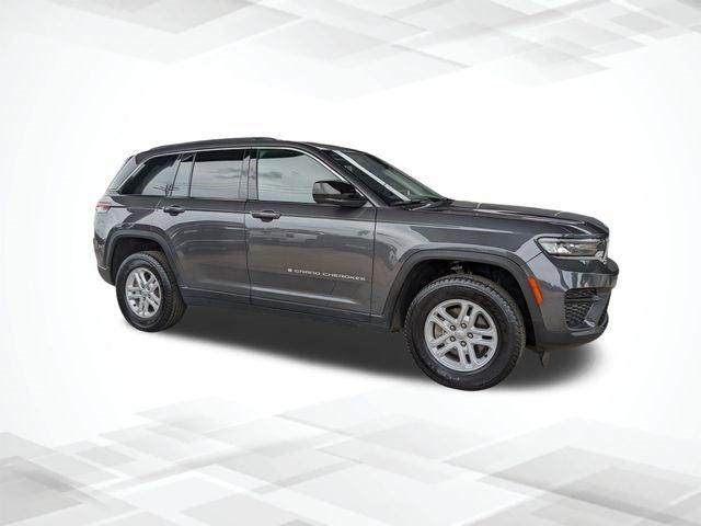 2023 Jeep Grand Cherokee Laredo 4x4