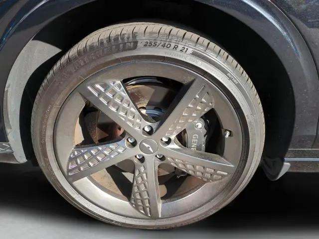 2025 Genesis GV70 2.5T AWD