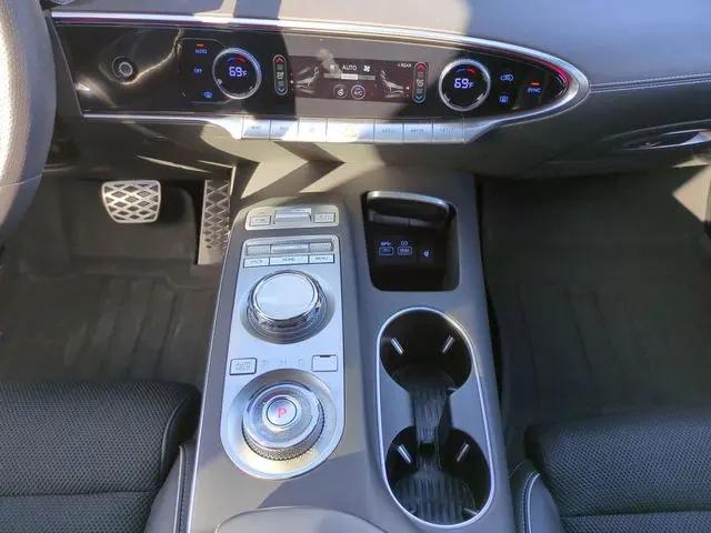 2025 Genesis GV70 2.5T AWD