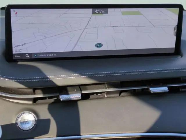 2025 Genesis GV70 2.5T AWD
