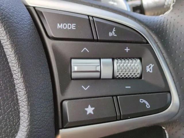 2025 Genesis G70 2.5T RWD