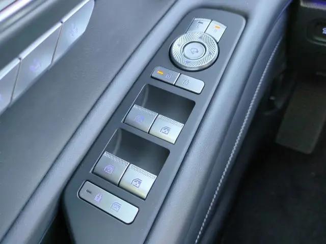 2025 Genesis GV80 2.5T Prestige AWD
