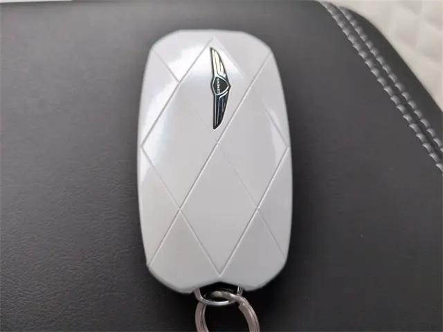 2025 Genesis G70 3.3T RWD Sport Advanced
