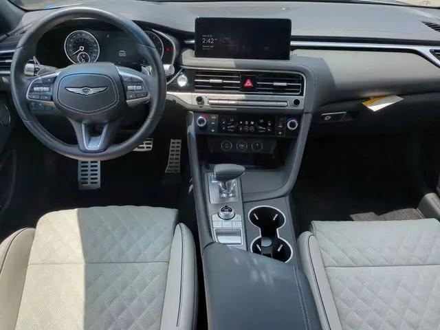 2025 Genesis G70 3.3T RWD Sport Advanced