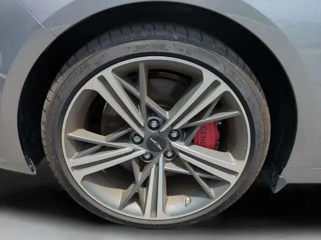 2025 Genesis G70 3.3T RWD Sport Advanced