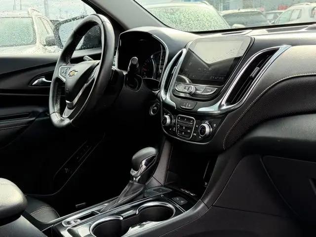 2022 Chevrolet Equinox AWD Premier