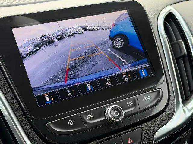 2022 Chevrolet Equinox AWD Premier