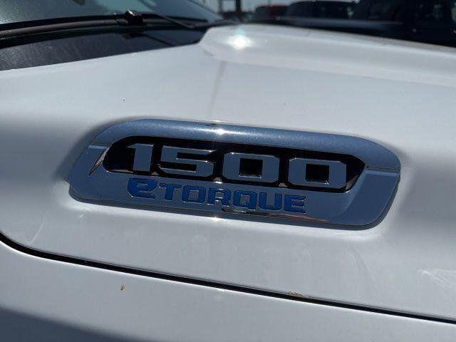 2025 Ram 1500 Tradesman Quad Cab 4x4 6'4" Box