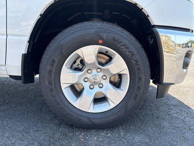 2025 Ram 1500 Tradesman Quad Cab 4x4 6'4" Box