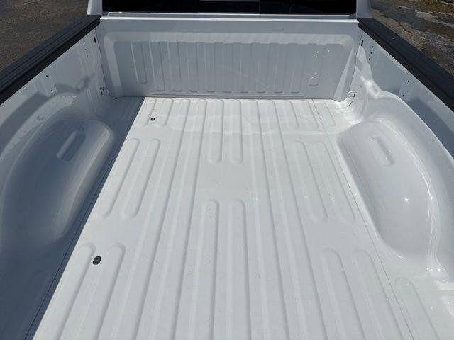 2025 Ram 1500 Tradesman Quad Cab 4x4 6'4" Box