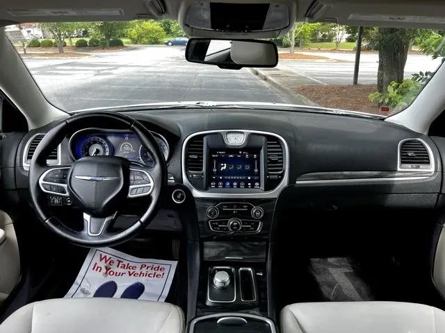 2018 Chrysler 300 Touring