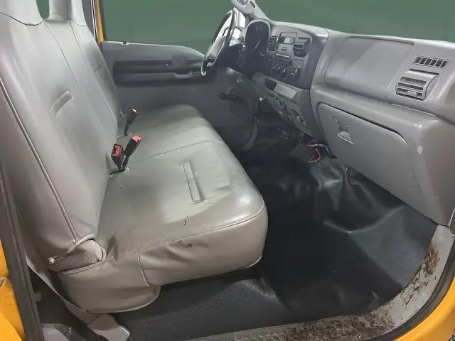 2005 Ford F-250 XL