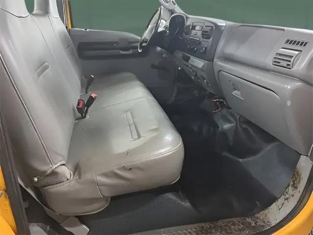 2005 Ford F-250 XL