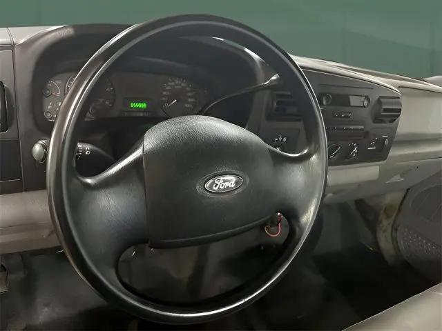 2005 Ford F-250 XL