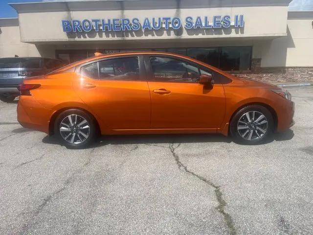 2020 Nissan Versa SV Xtronic CVT