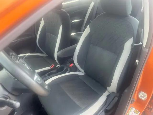 2020 Nissan Versa SV Xtronic CVT